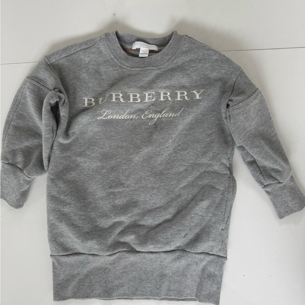Burberry kids Crewneck Sweater in Gray